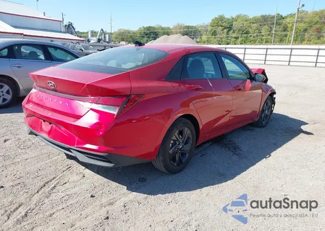 2022 Hyundai Elantra Sel from USA, damaged, VIN 5NPLM4AG3NH076259